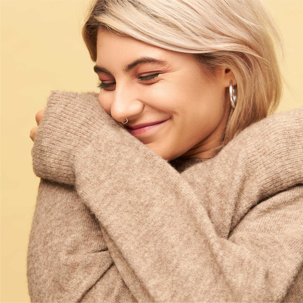 NOMIRO Kaschmirgarn 100 % - 300 g Set aus 6 Knäueln - weiche Premium Wolle zum Stricken und Häkeln - für Pullover, Schals, Mützen und Winterkleidung