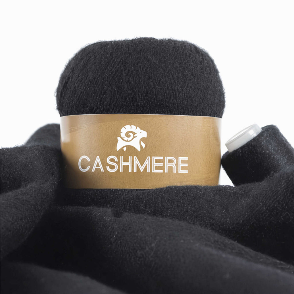 Garn zum Stricken  09 Schwarz
