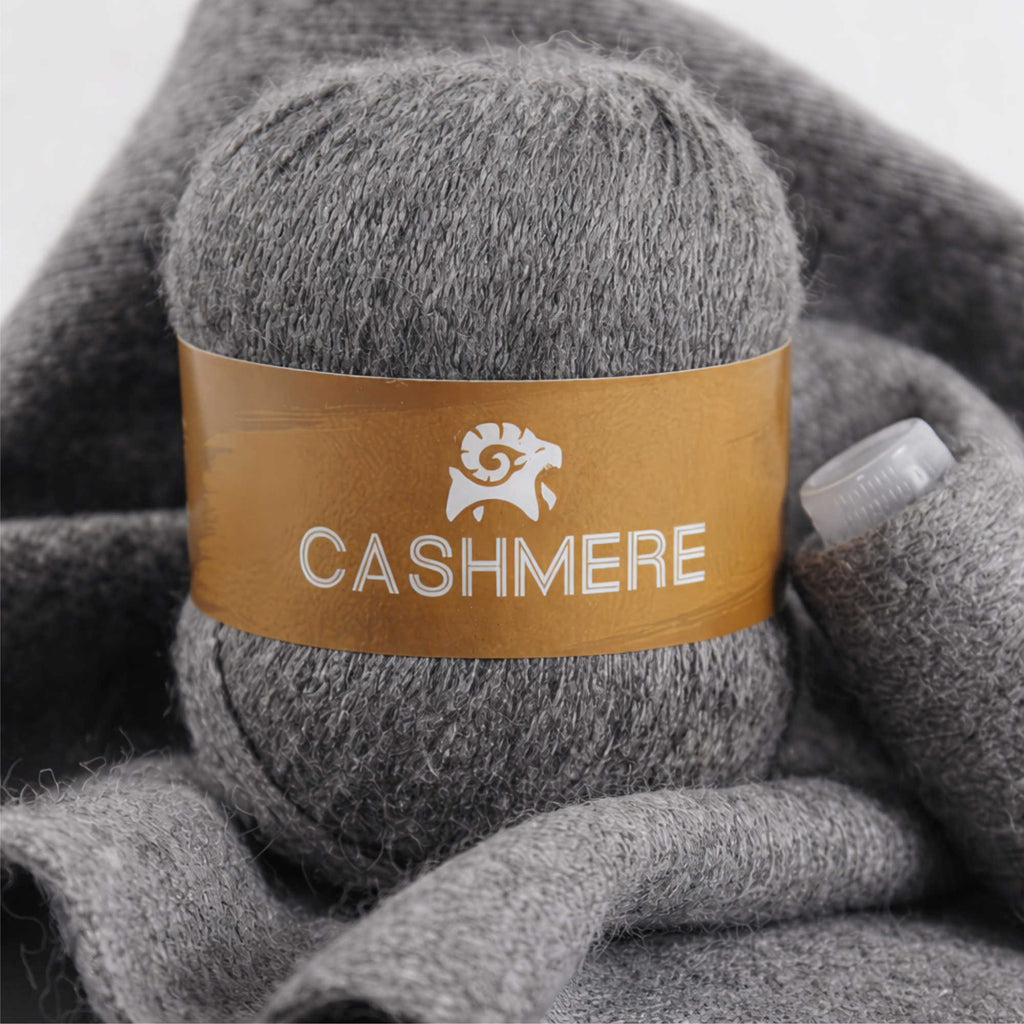 NOMIRO 100 % Kaschmir Wollgarn - 300 g Set aus 6 Knäueln - weiches Premium Strickgarn für Winterkleidung und Accessoires